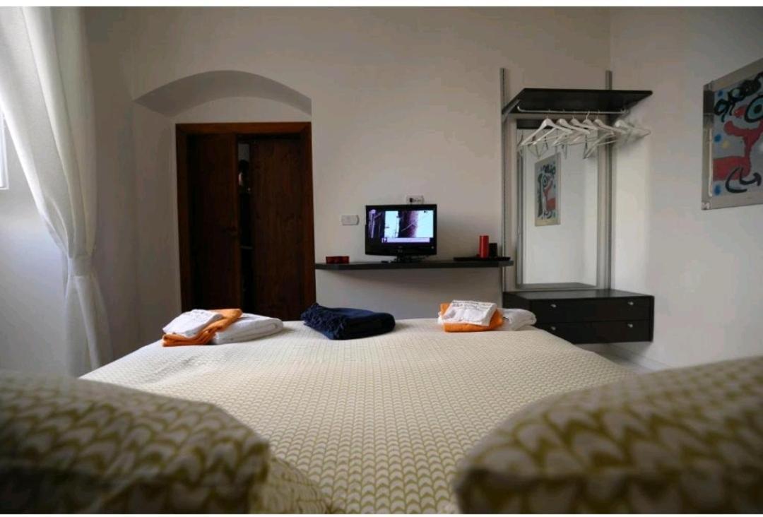 Saint Patrick Guest House Barletta Kültér fotó