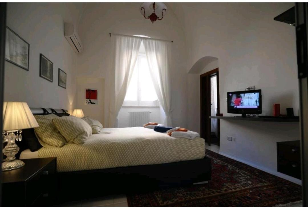 Saint Patrick Guest House Barletta Kültér fotó